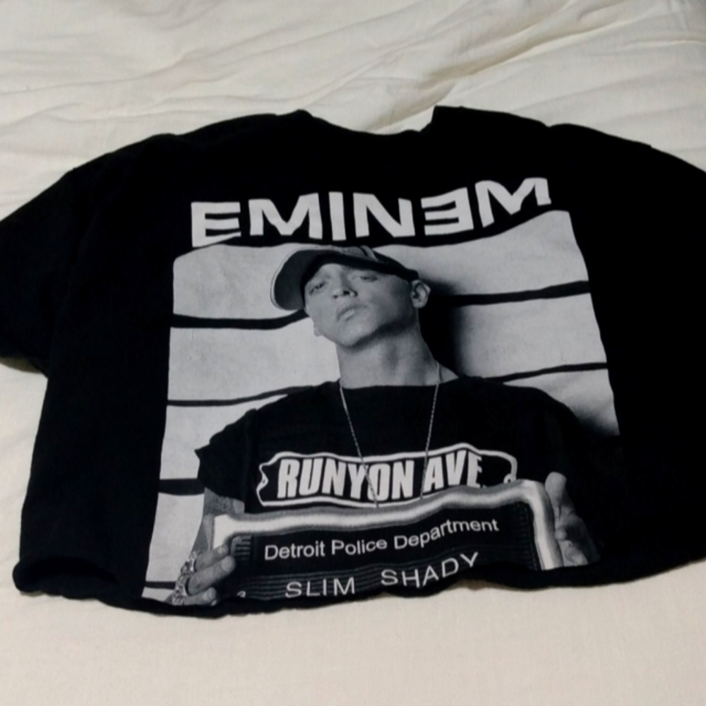 Cropped t shirt